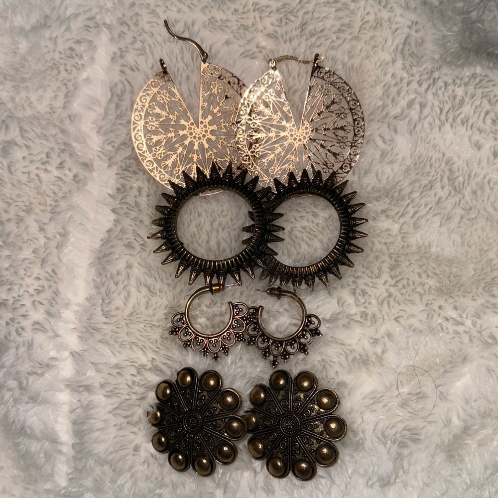 Miscellaneous earrings